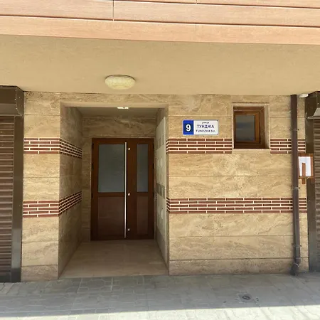 Tundzha 9 Апартаменты *